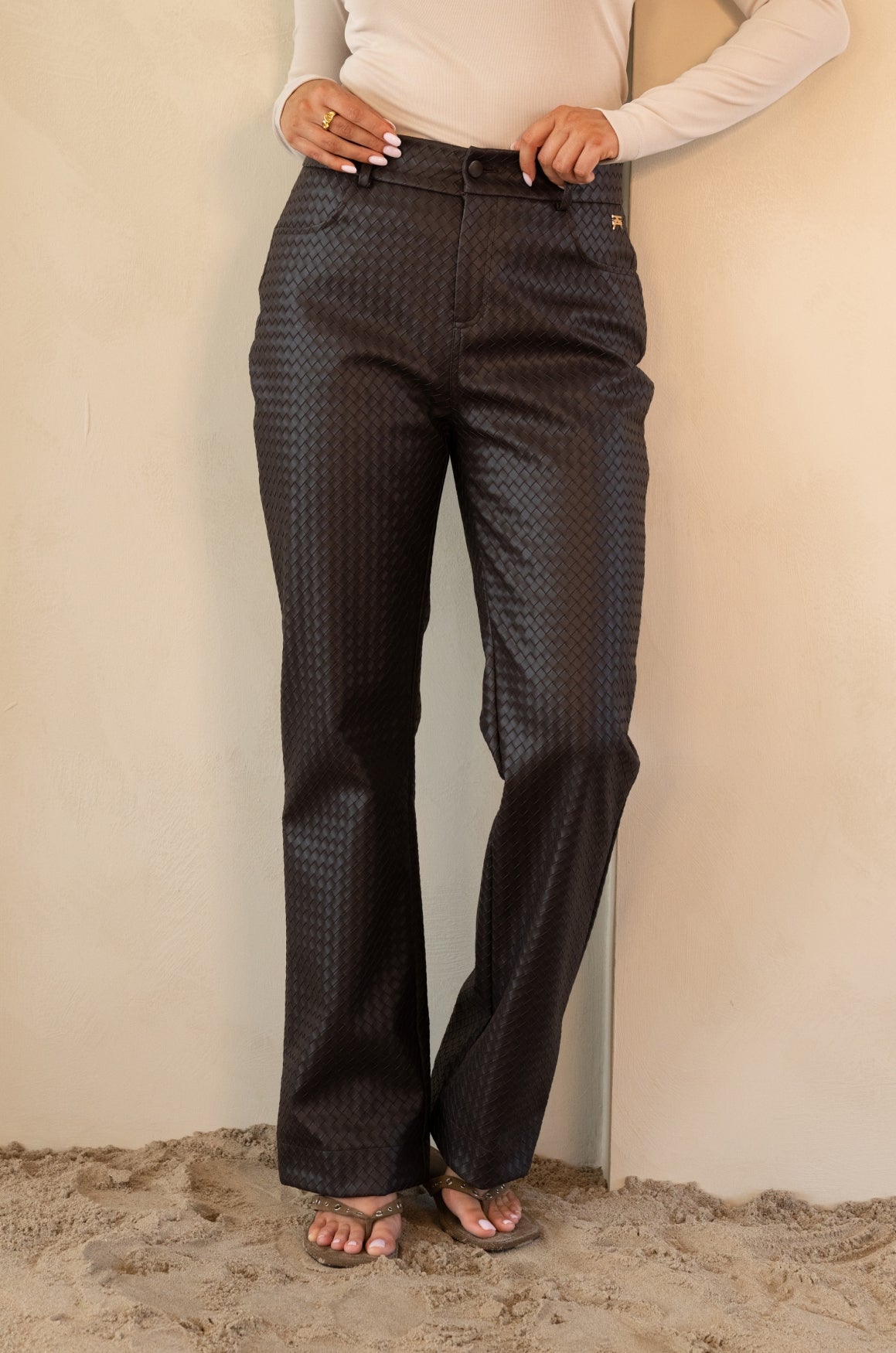 Isabeau Pants in Brown – Kimara Fashion