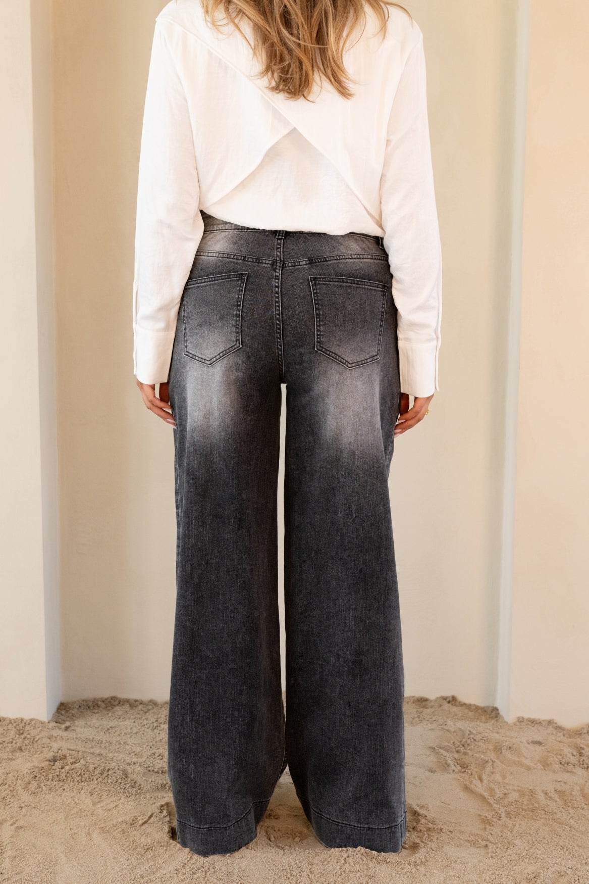 Dillen Jeans in Black – Kimara Fashion