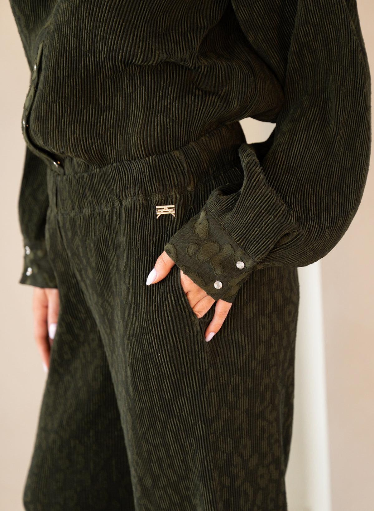 Sam Pants in Olive Mirage – Kimara Fashion