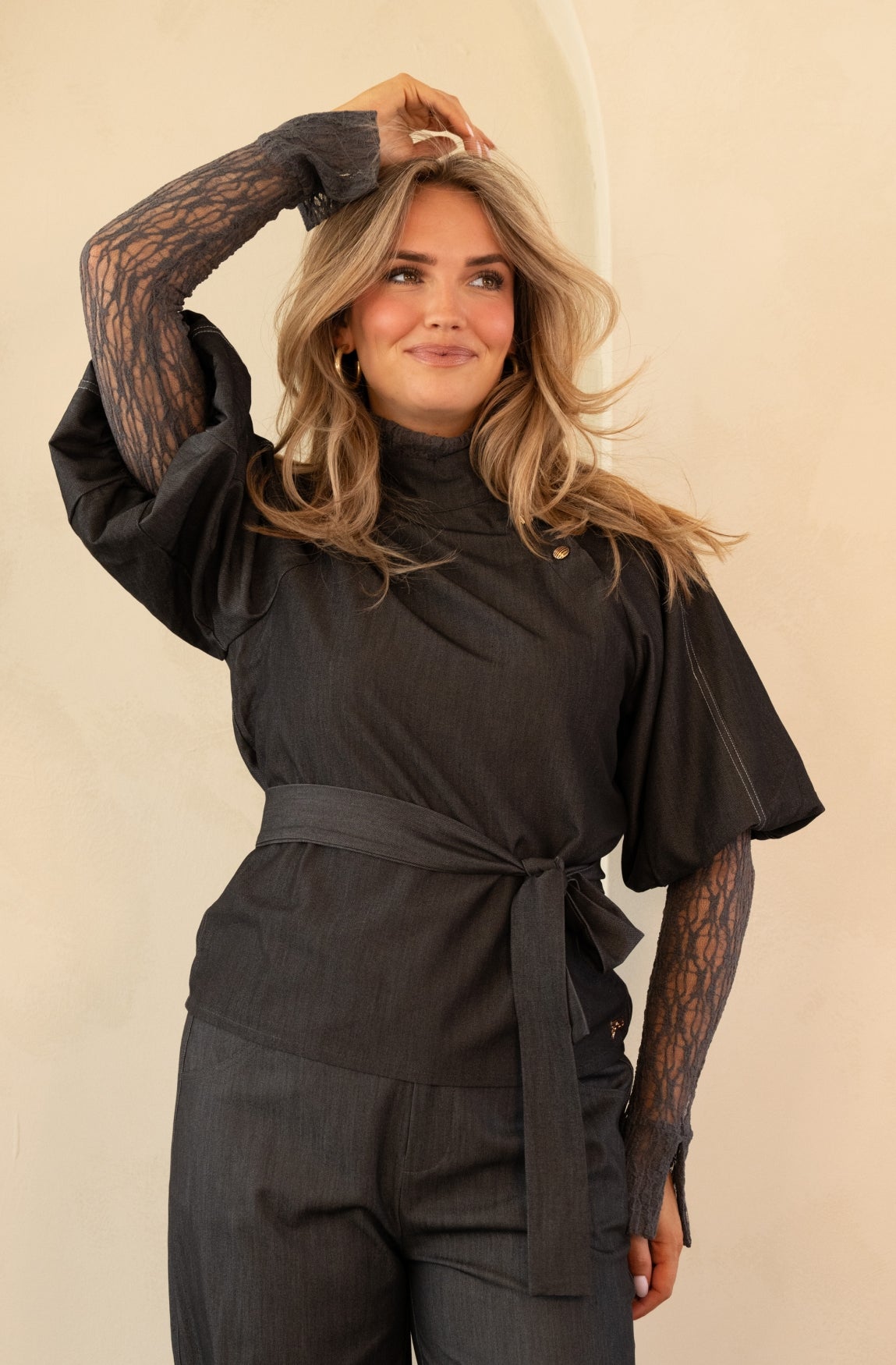 Brodi Top in Grey Souk – Kimara Fashion
